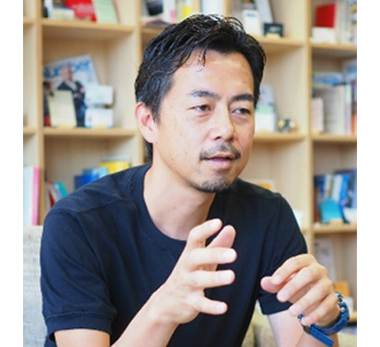 清水 謙